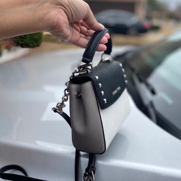 Michael Kors Karla mini convertible crossbody bag - Picture 7 of 13